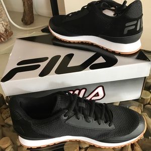 FILA Highland Ebony Black & White Men Sneakers